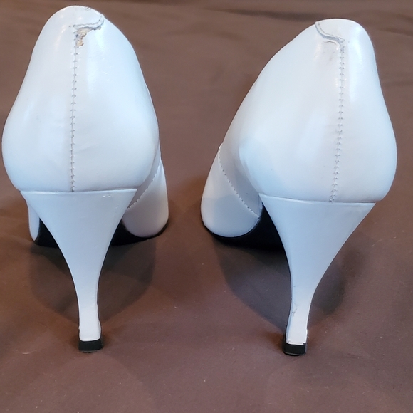 Leather, White High Heel Shoes - Picture 4 of 5